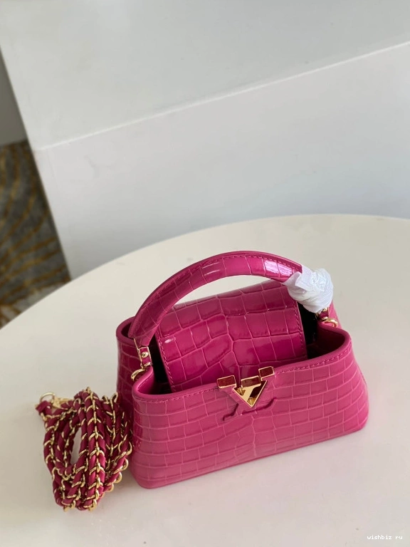 WIS CAPUCINES LOUIS MINI VUITTON 0227